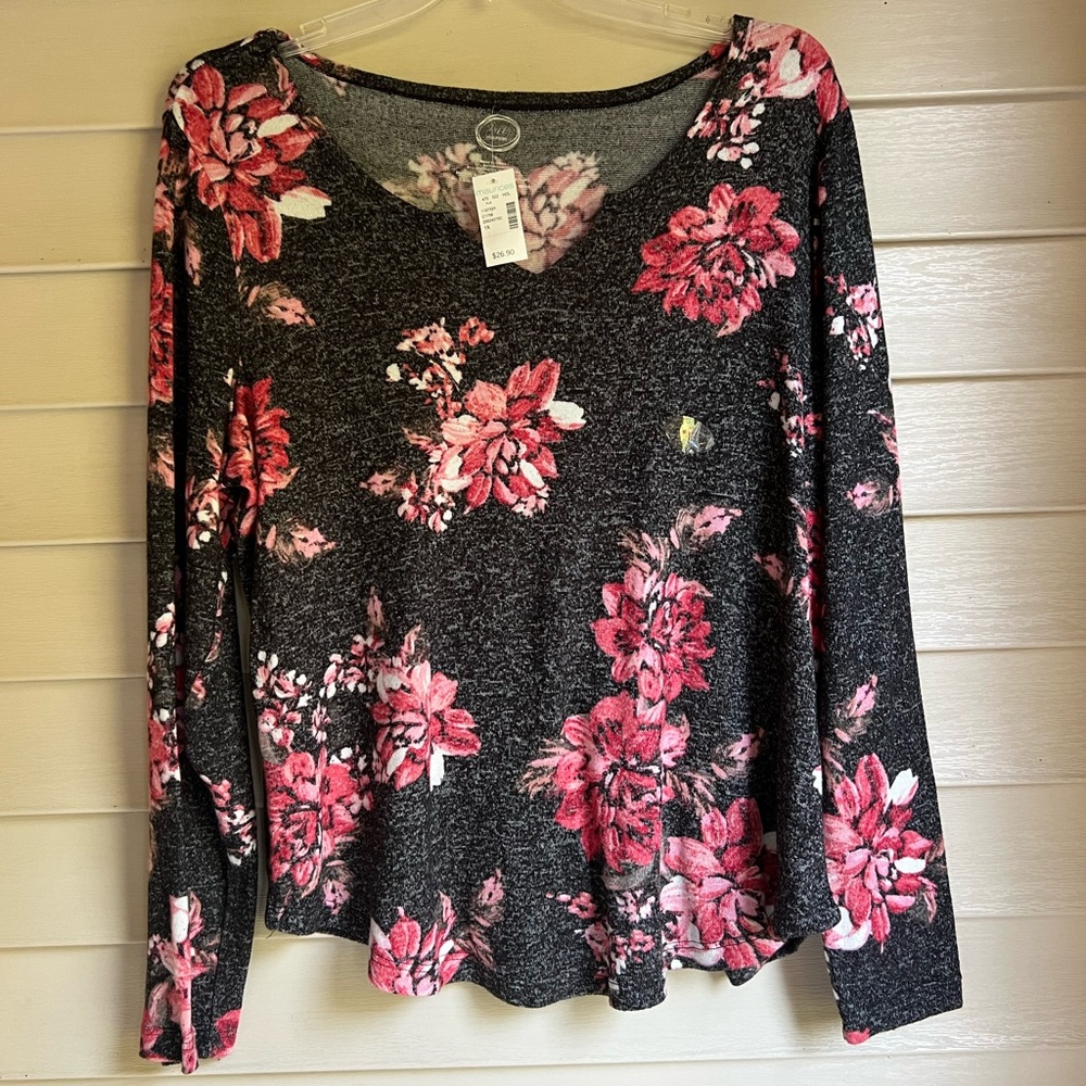 Maurices Black and Pink Floral Lightweight Sweater Size 1X